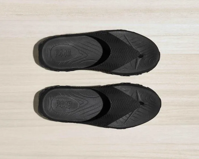 Bondi TuxBlack Women P448 Low Tops Bondi TuxBlack Women P448 Low Tops