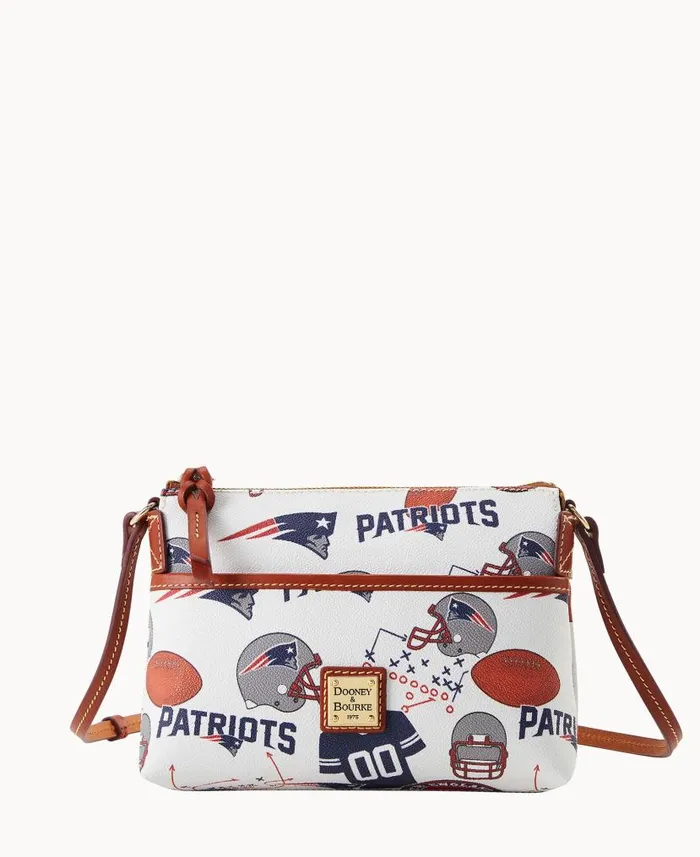 Dooney and Bourke NFL Patriots Ginger Crossbody Patriots WomenMen Crossbodies Dooney and Bourke NFL Patriots Ginger Crossbody Patriots WomenMen Crossbodies