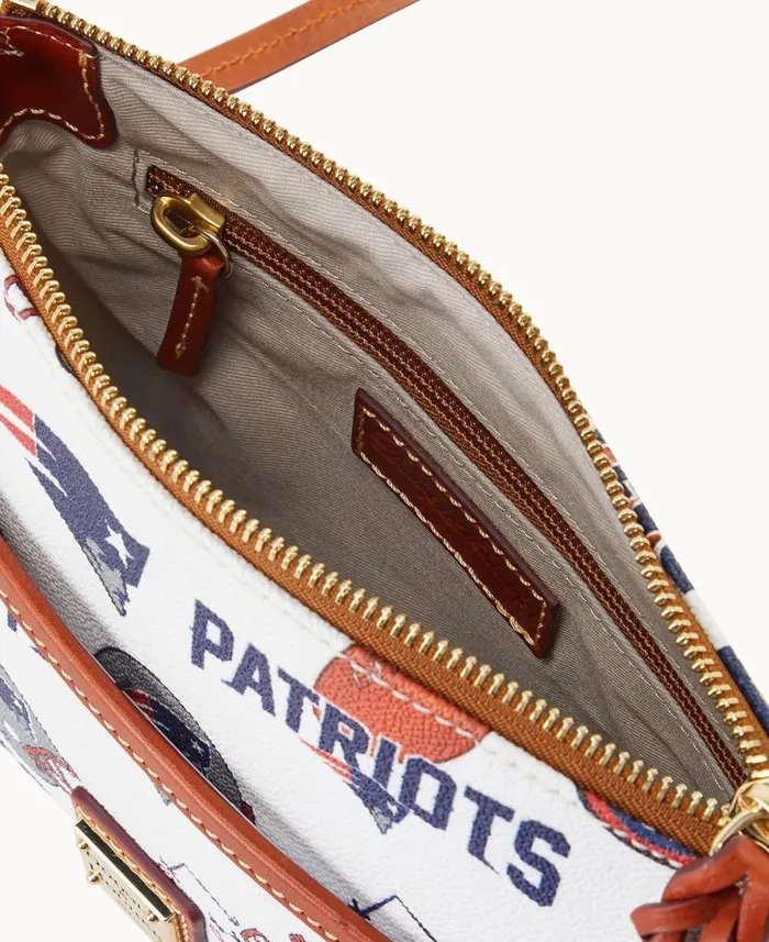 Dooney and Bourke NFL Patriots Ginger Crossbody Patriots WomenMen Crossbodies Dooney and Bourke NFL Patriots Ginger Crossbody Patriots WomenMen Crossbodies