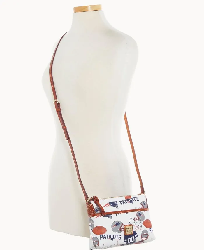 Dooney and Bourke NFL Patriots Ginger Crossbody Patriots WomenMen Crossbodies Dooney and Bourke NFL Patriots Ginger Crossbody Patriots WomenMen Crossbodies
