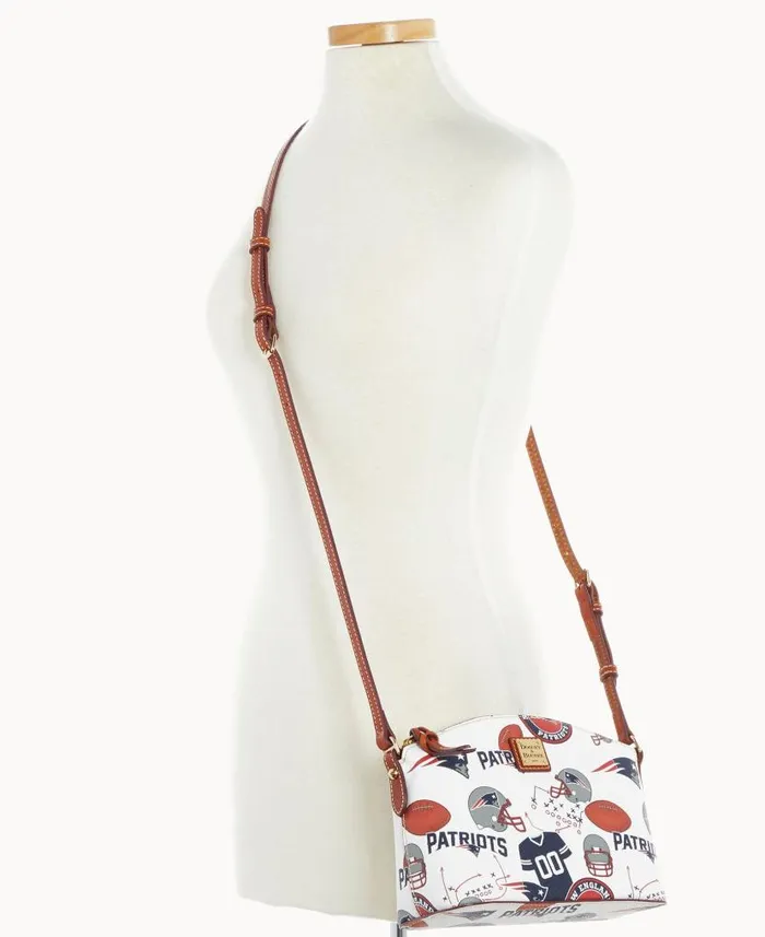Dooney and Bourke NFL Patriots Suki Crossbody Patriots WomenMen Crossbodies