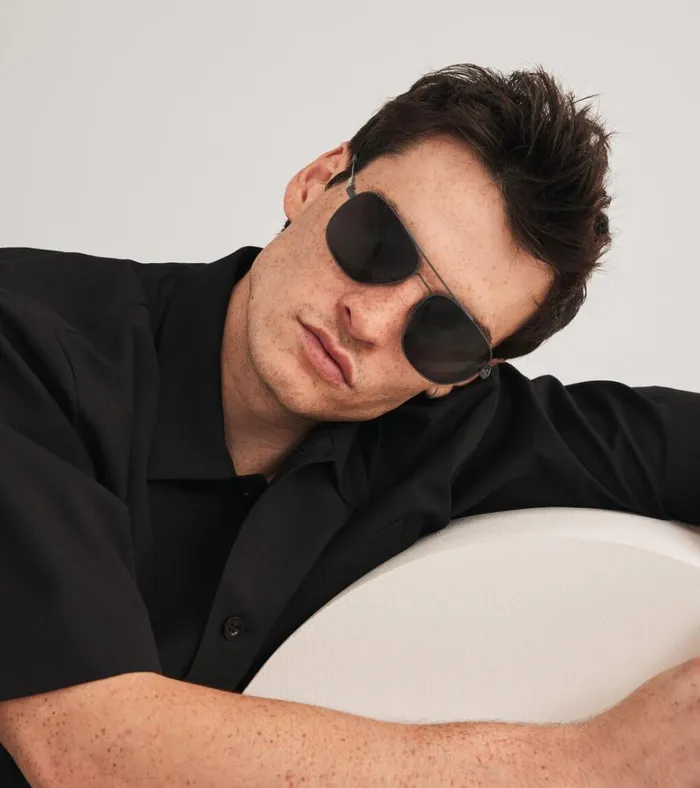 Flexible Navigator Sunglasses Black MenWomen Cole Haan Sunglasses