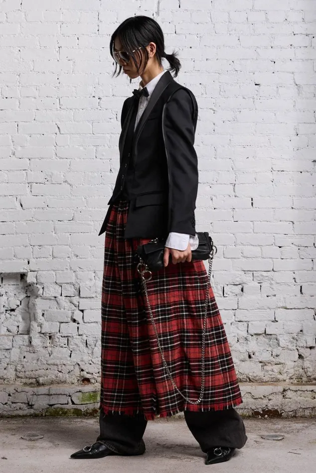 KILT SKIRT 8211 RED AND BLACK Women R13 Dresses and Skirts