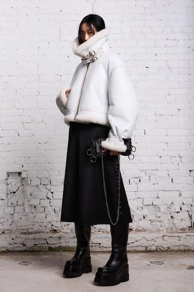 SHEARLING AVIATOR 8211 WHITE Women R13 Tops