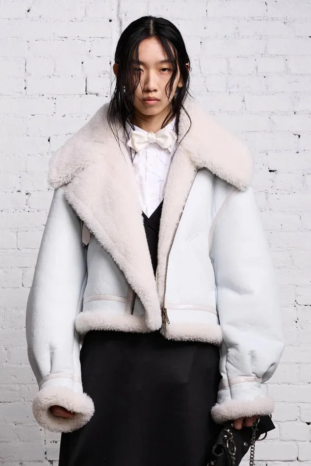 SHEARLING AVIATOR 8211 WHITE Women R13 Tops