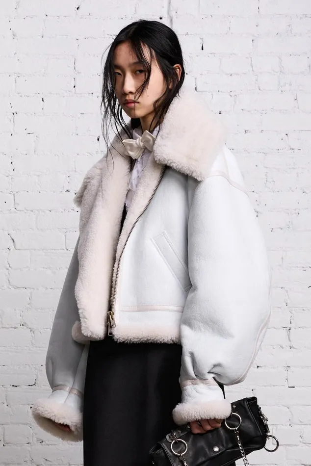 SHEARLING AVIATOR 8211 WHITE Women R13 Tops