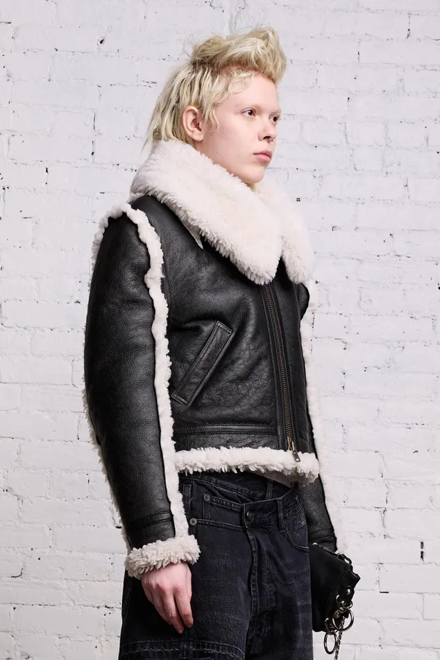 SHRUNKEN FLAT SLEEVE AVIATOR 8211 BLACK Women R13 Jackets and Coats