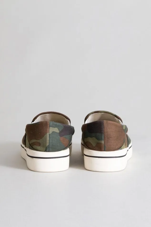 SLIP ON SNEAKER 8211 CAMO Men R13 Footwear
