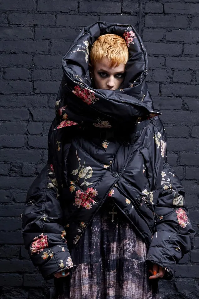 UPSIDEDOWN COAT 8211 FLORAL ON BLACK Women R13 Jackets and Coats