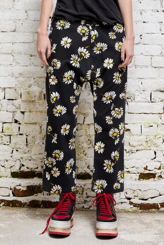 Workwear Drop 8211 Daisy On Black Official Site Women R13 Pants and Shorts