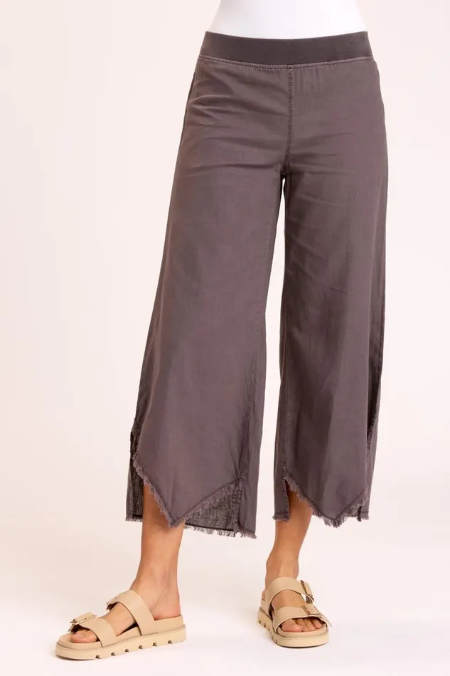 Astri Pant Basalt Clothing XCVI Crops