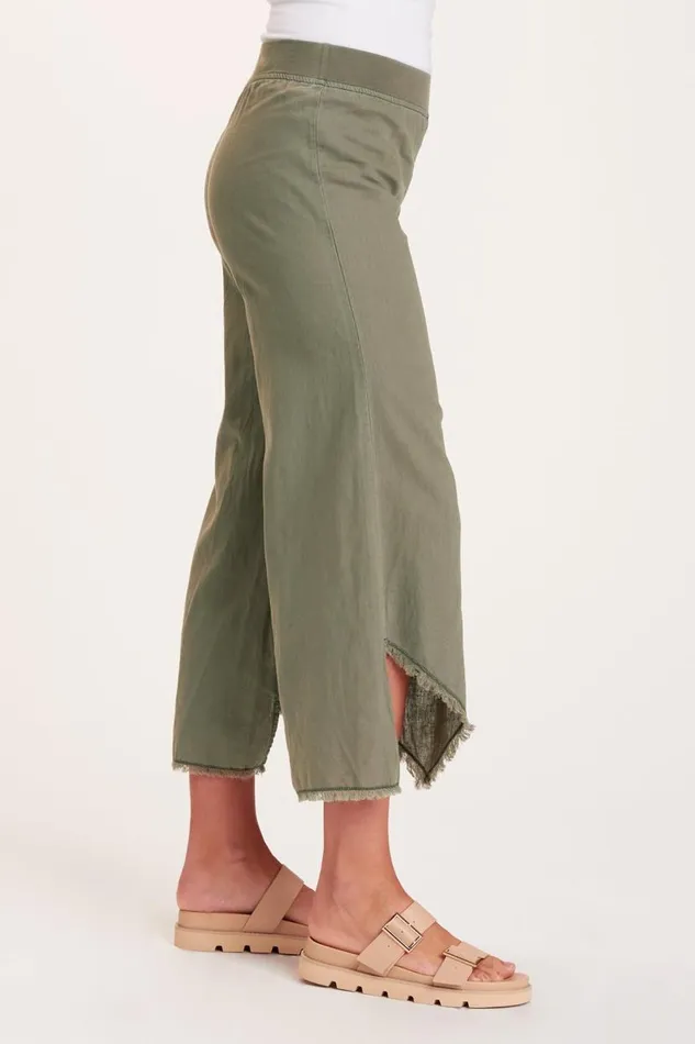 Astri Pant Hillside Pigment Clothing XCVI Crops