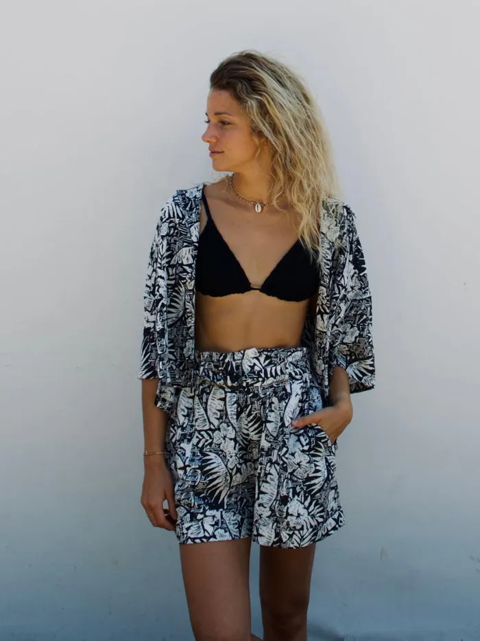 Brunotti Pants and Shorts Women DoriaHawai Shorts Black