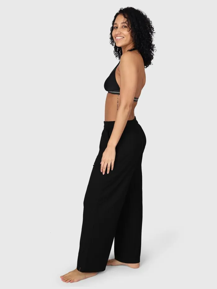 Brunotti Pants and Shorts Women Zoom Sweatpants Black