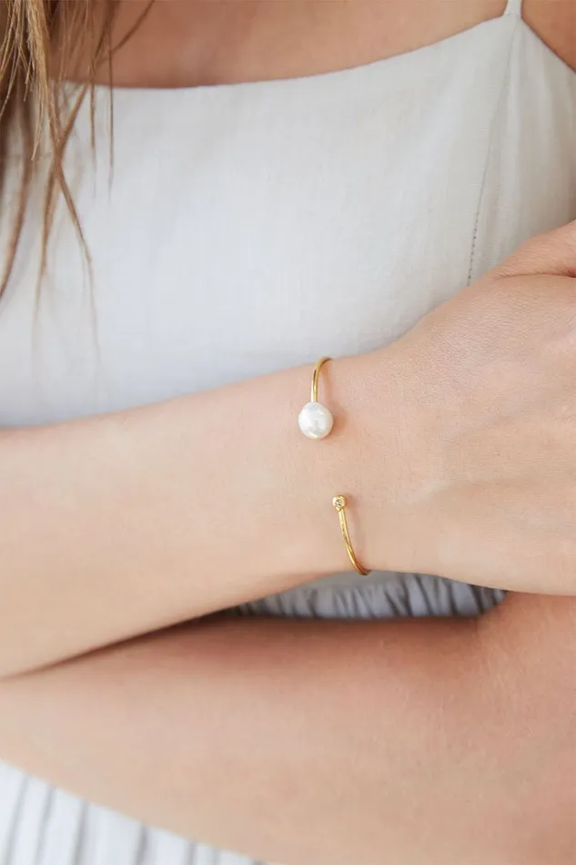 Chan Luu White Pearl And Gold Diamond Cuff Women Bracelets