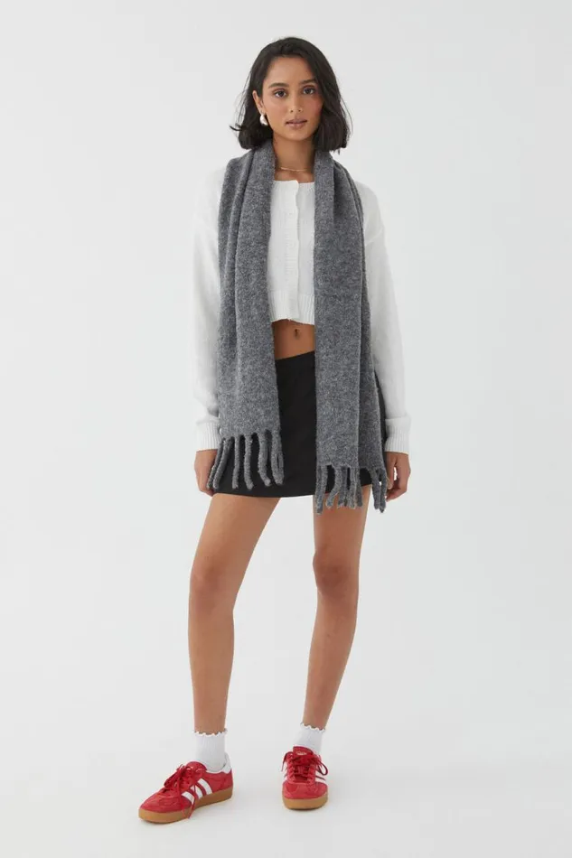 ClothingAccessories Supr Knitwear Bella Boucle Knit Scarf Grey Marle