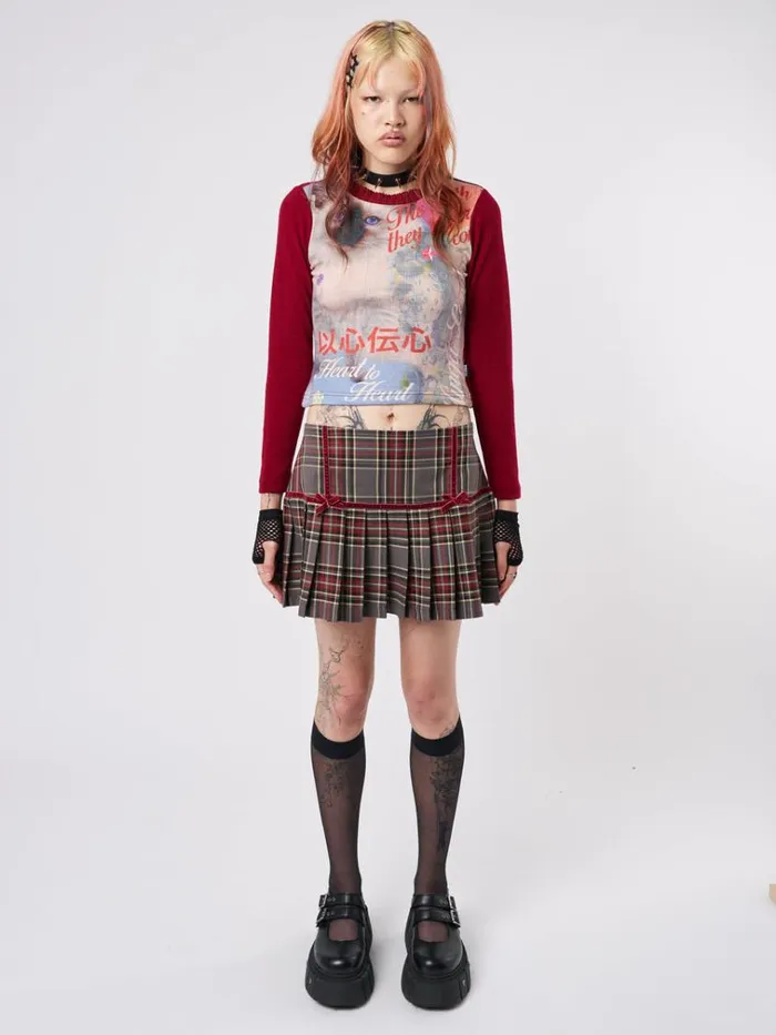 Clothing Curious Cat Red Graphic Top Minga London Long Sleeve Tops