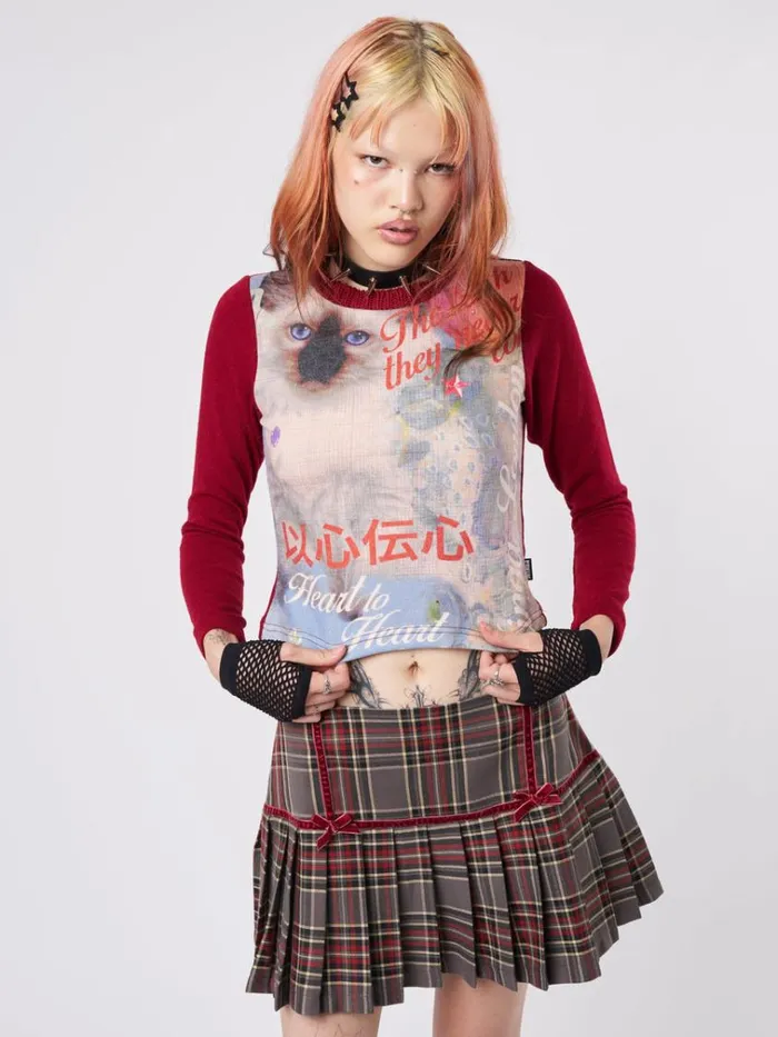 Clothing Curious Cat Red Graphic Top Minga London Long Sleeve Tops