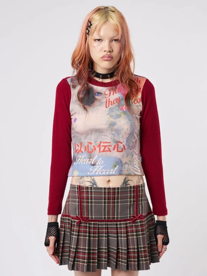 Clothing Curious Cat Red Graphic Top Minga London Long Sleeve Tops