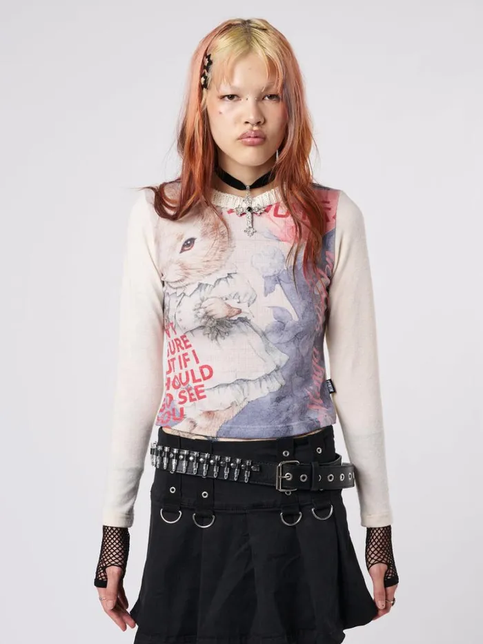 Clothing Minga London Long Sleeve Tops Main Character Rabbit Graphic Top