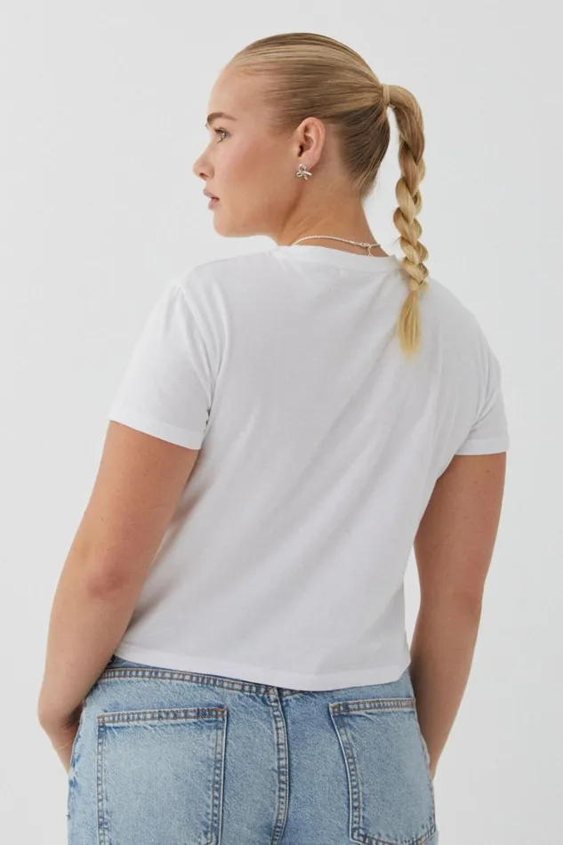 Clothing Supr T Shirts Everyday Graphic Tee Whitecherry