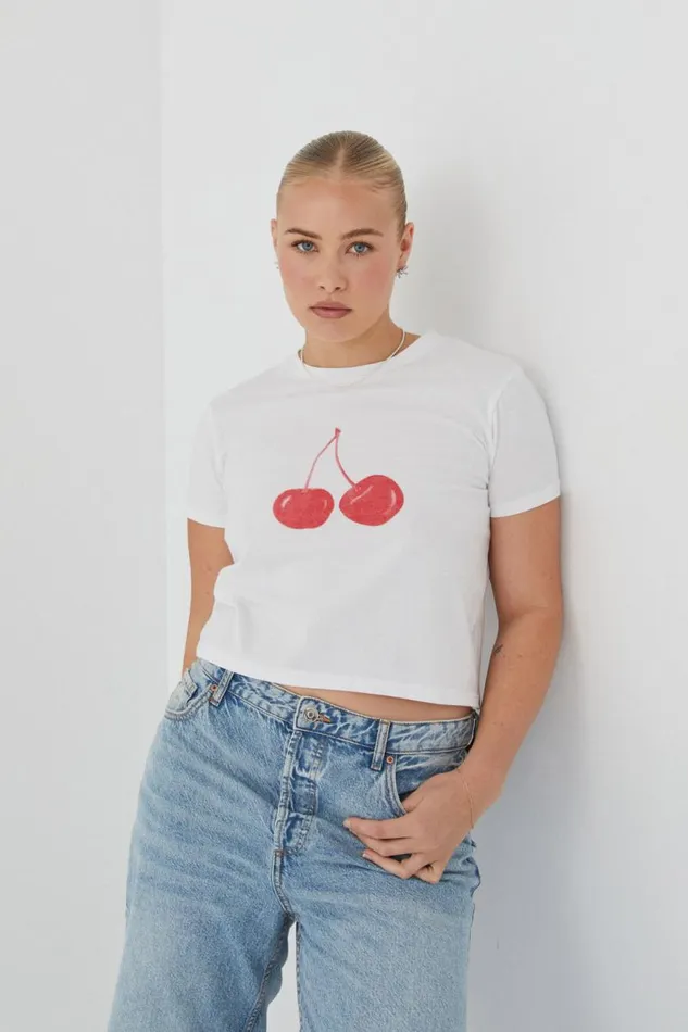 Clothing Supr T Shirts Everyday Graphic Tee Whitecherry