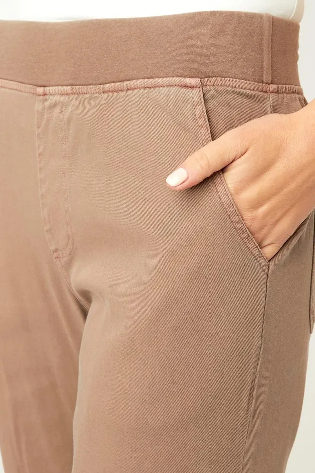 Corbyn Pant Cypress Bark Pigment Clothing XCVI Crops