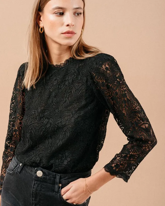 Grace and Mila Dressy Tops WOVEN TOP NOIR MAGNOLIA 8211 Shop
