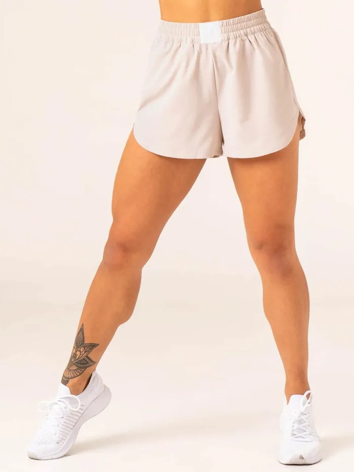 Gym Shorts Womens Ryderwear Stride Training Short Chalk