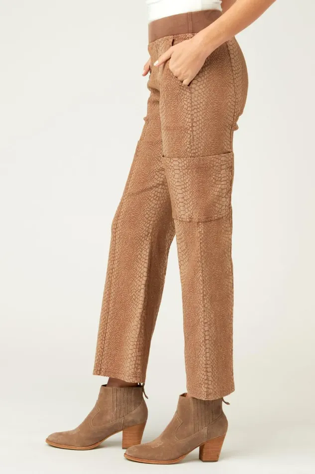 Hollis Pant Cypress Bark Pigment Clothing XCVI Pants