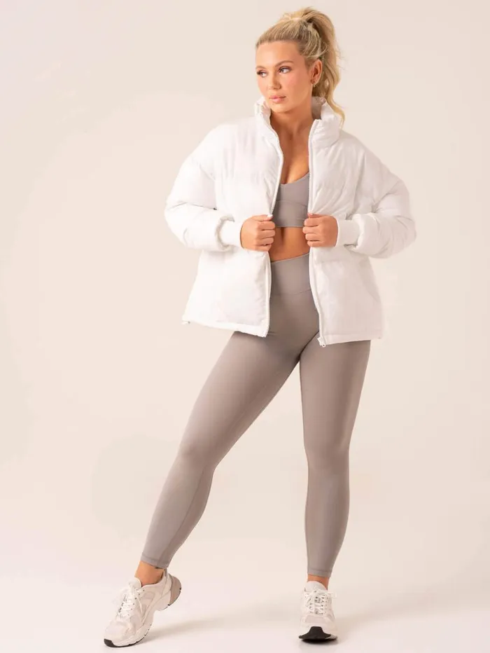 Jackets and Jumpers Womens Ryderwear Pace Puffer Jacket White
