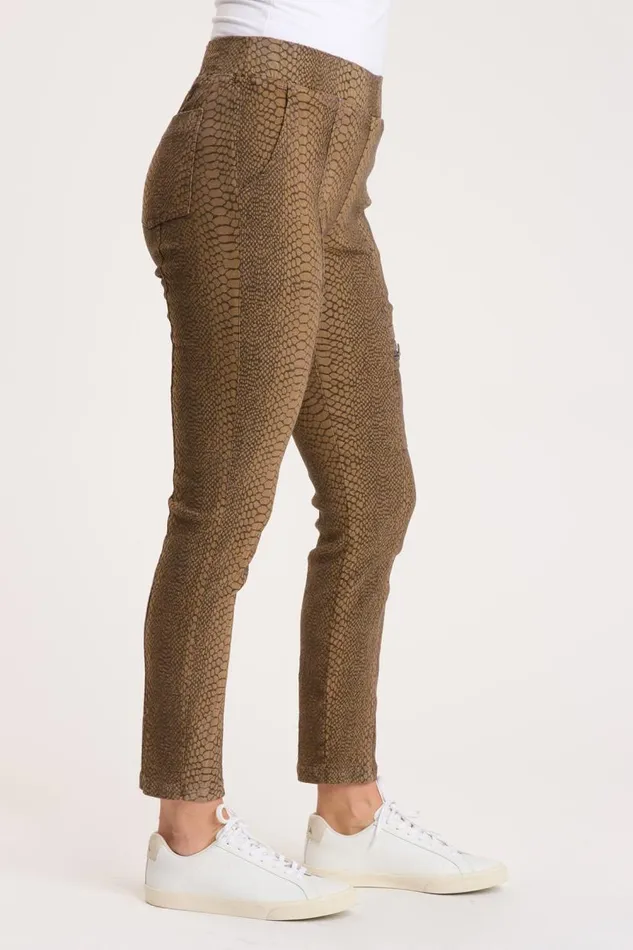 Kamala Legging Distress Wash Java Jacquard Clothing XCVI Leggings