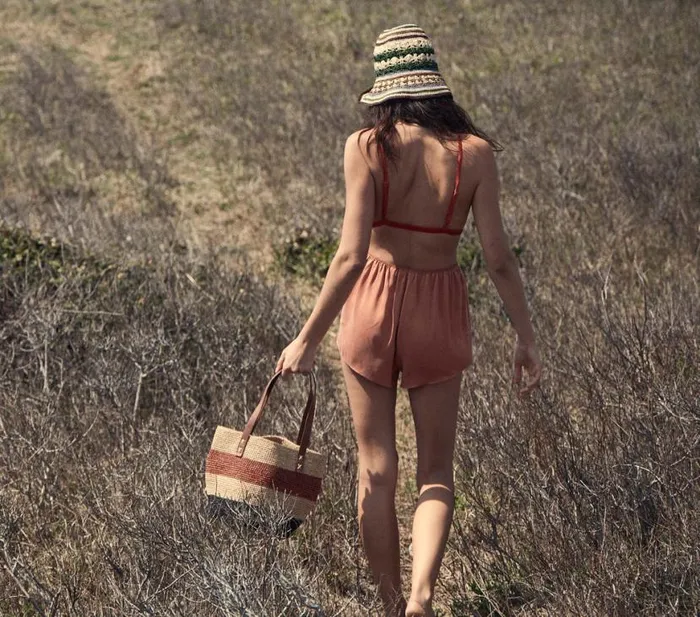 LOREN SHORT Apricot Shop DEN Pants and Shorts