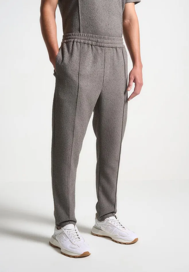 Manire De Voir Casual Trousers Manire De Voir Man Boucle Pintuck Tapered Trousers 8211 Charcoal Grey Manire De Voir Casual Trousers Manire De Voir Man Boucle Pintuck Tapered Trousers 8211 Charcoal Grey
