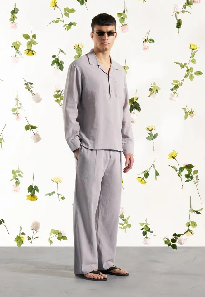 Manire De Voir Casual Trousers Manire De Voir Man Crinkled Linen Trousers 8211 Grey
