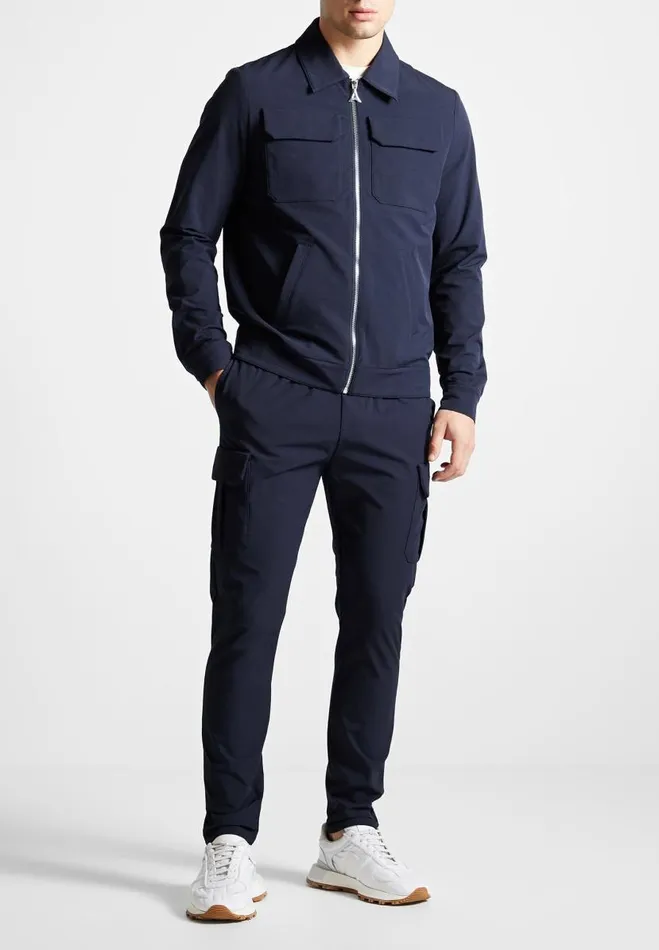 Manire De Voir Casual Trousers Manire De Voir Man Technical Cargo Pants 8211 Navy Manire De Voir Casual Trousers Manire De Voir Man Technical Cargo Pants 8211 Navy