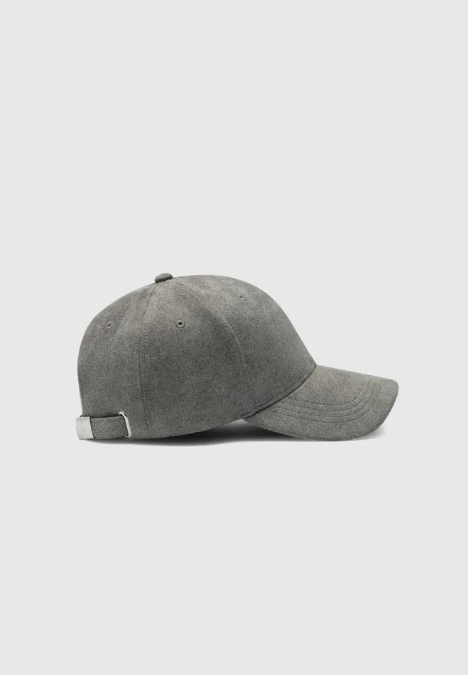 Manire De Voir Hats Manire De Voir Man Vegan Suede Cap 8211 Grey