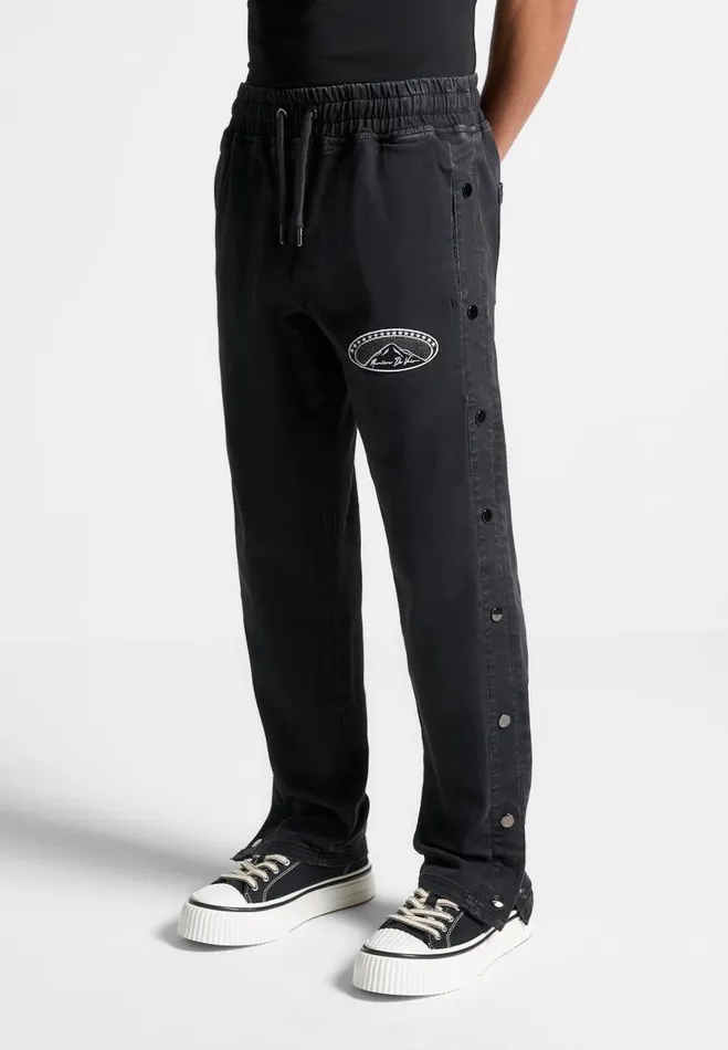Manire De Voir Jeans Manire De Voir Man Denim Popper Cargo Pants 8211 Washed Black Manire De Voir Jeans Manire De Voir Man Denim Popper Cargo Pants 8211 Washed Black