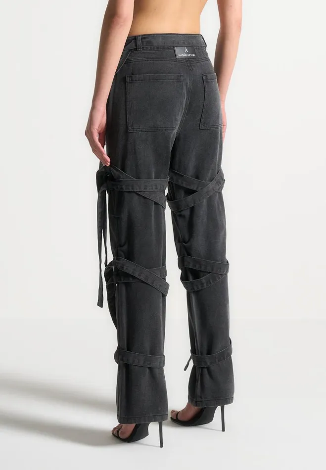 Manire De Voir Jeans Manire De Voir Woman Denim Strap Cargo Jeans 8211 Washed Black