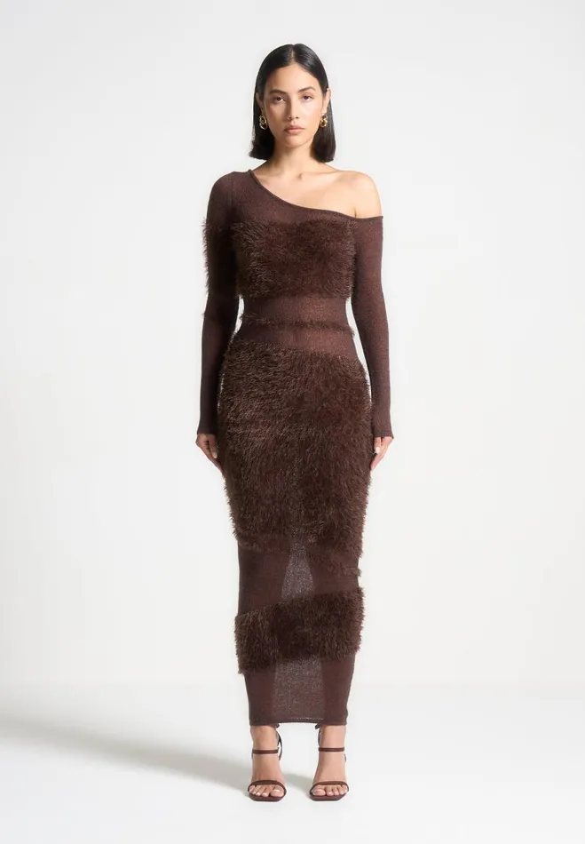 Manire De Voir Knitwear Manire De Voir Woman Off Shoulder Knitted Maxi Dress 8211 Brown