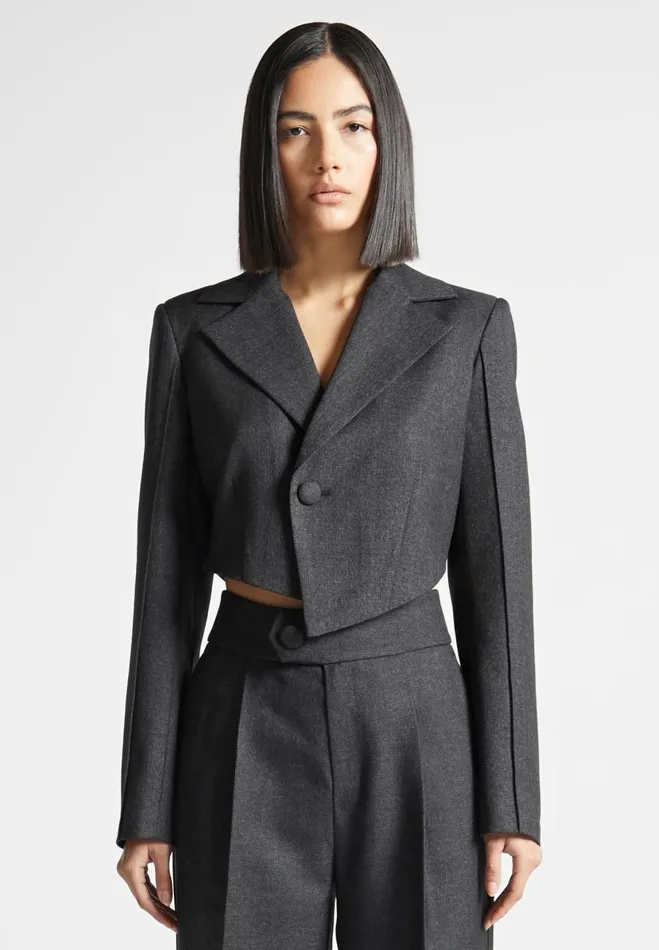 Manire De Voir Matching Sets Manire De Voir Woman Asymmetric Tailored Cropped Blazer 8211 Grey