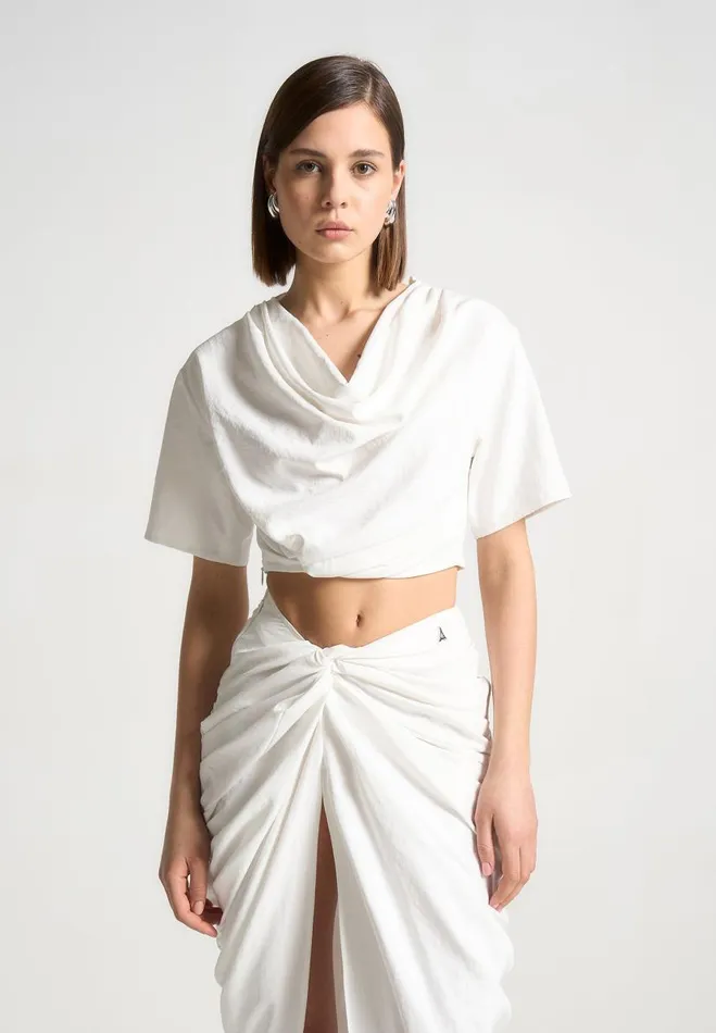 Manire De Voir Matching Sets Manire De Voir Woman Cowl Neck Drape TShirt 8211 White Manire De Voir Matching Sets Manire De Voir Woman Cowl Neck Drape TShirt 8211 White