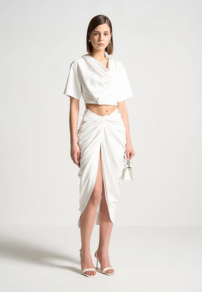 Manire De Voir Matching Sets Manire De Voir Woman Cowl Neck Drape TShirt 8211 White