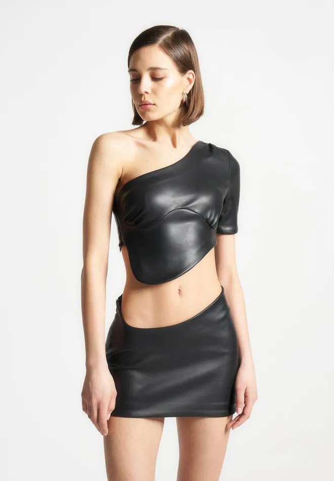 Manire De Voir Matching Sets Manire De Voir Woman Curved Hem Vegan Leather Crop Top 8211 Black