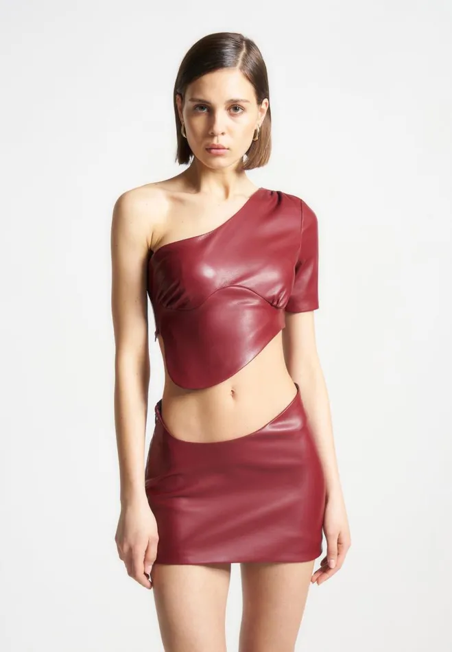 Manire De Voir Matching Sets Manire De Voir Woman Curved Hem Vegan Leather Crop Top 8211 Wine Red