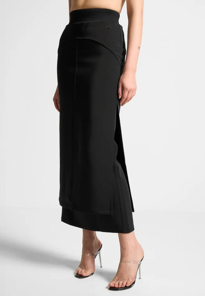 Manire De Voir Matching Sets Manire De Voir Woman Layered Midaxi Skirt 8211 Black Manire De Voir Matching Sets Manire De Voir Woman Layered Midaxi Skirt 8211 Black