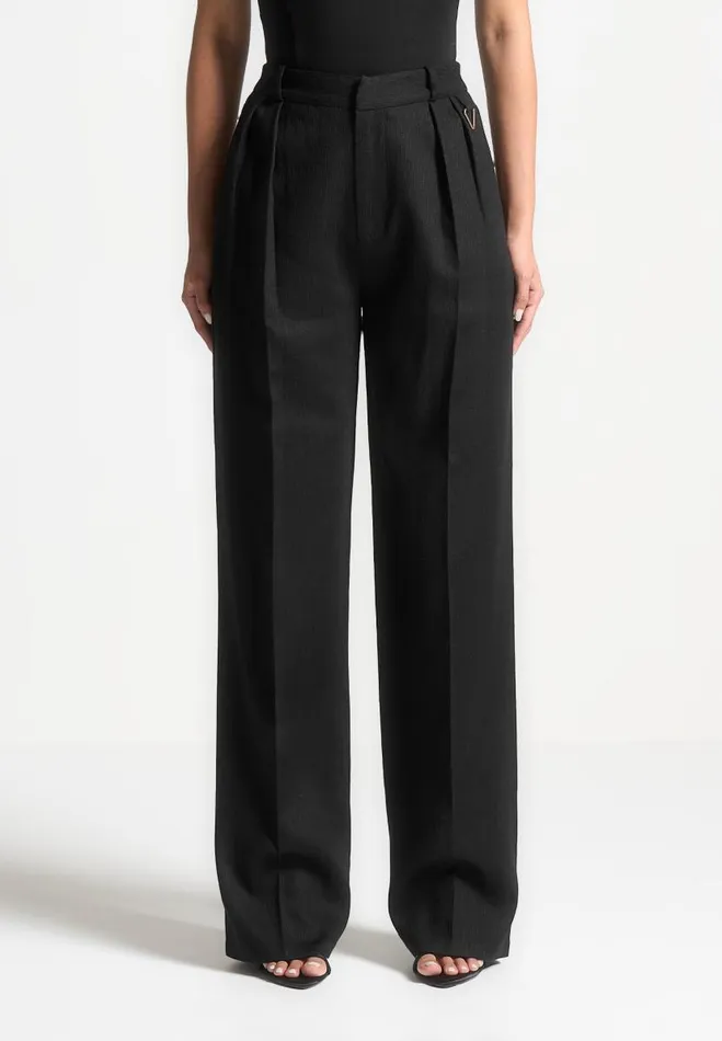 Manire De Voir Matching Sets Manire De Voir Woman Linen Twin Pleat Trousers 8211 Black