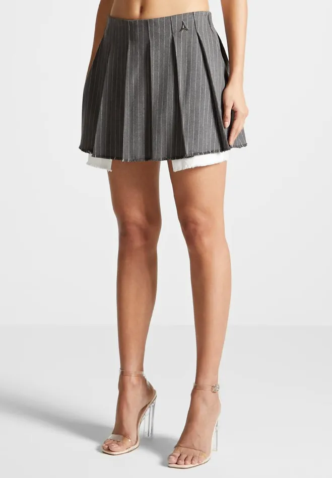 Manire De Voir Matching Sets Manire De Voir Woman Pinstripe Pleated Skort 8211 Grey Pinstripe