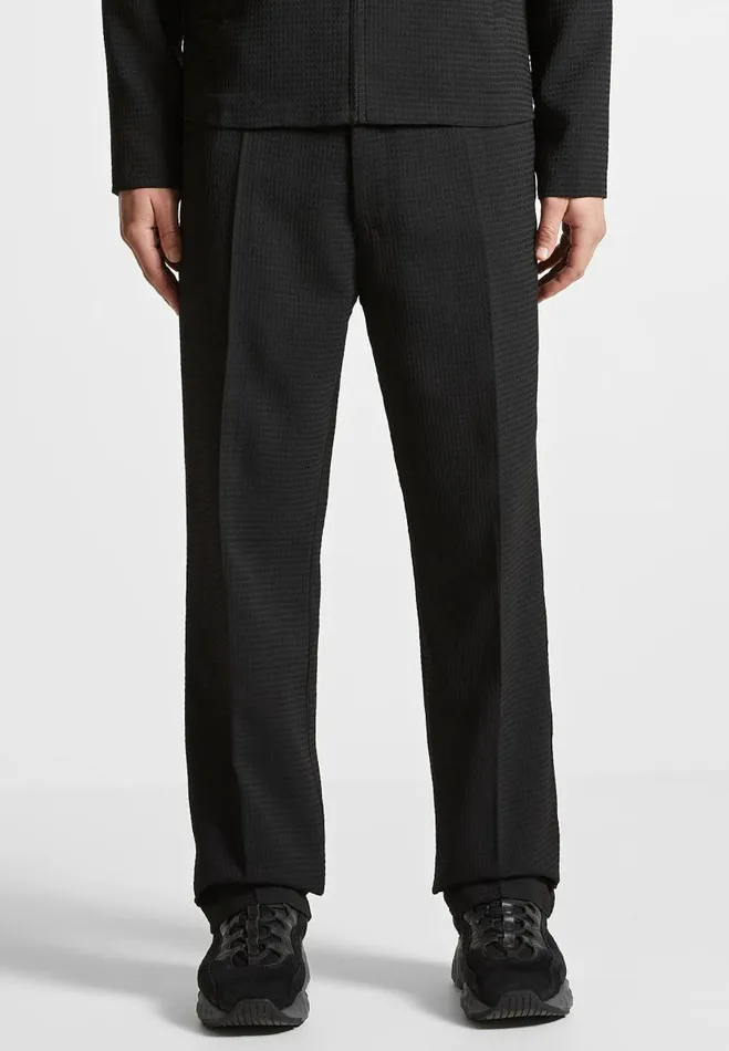 Manire De Voir Modern Tailoring Manire De Voir Man Regular Fit Waffle Seersucker Tailored Trousers 8211 Black