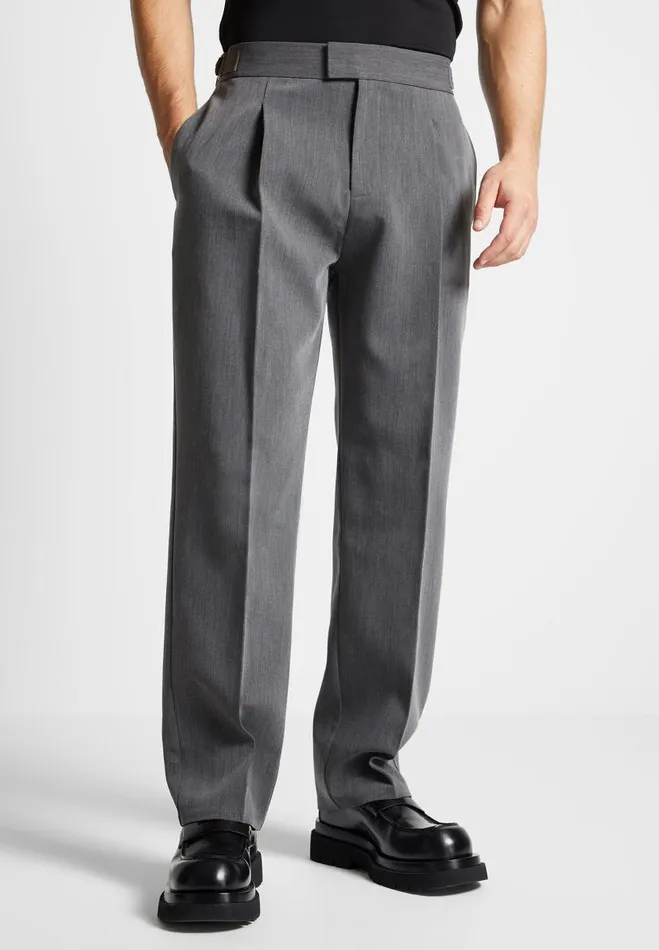 Manire De Voir Modern Tailoring Manire De Voir Man Relaxed Fit Grained Pleated Tailored Trousers 8211 Dark Grey